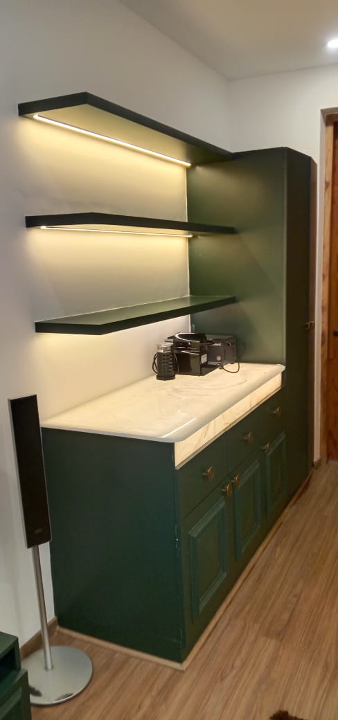 Bespoke wardrobe